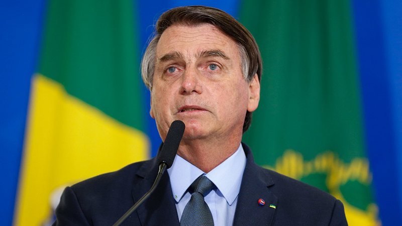 Aliado Próximo de Bolsonaro Faz Declaração Controversial que Abala Cenário Político