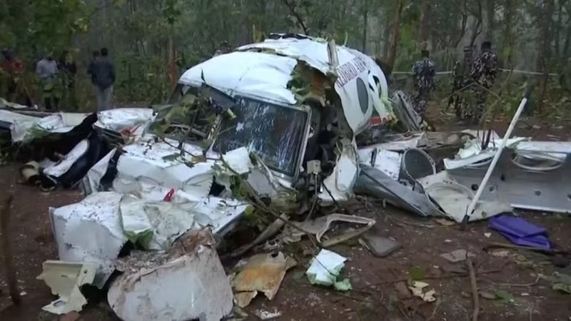 Ambulância Aérea Transportando Paciente com Queimaduras Sofre Acidente Fatal: Sete Mortos em Tragédia