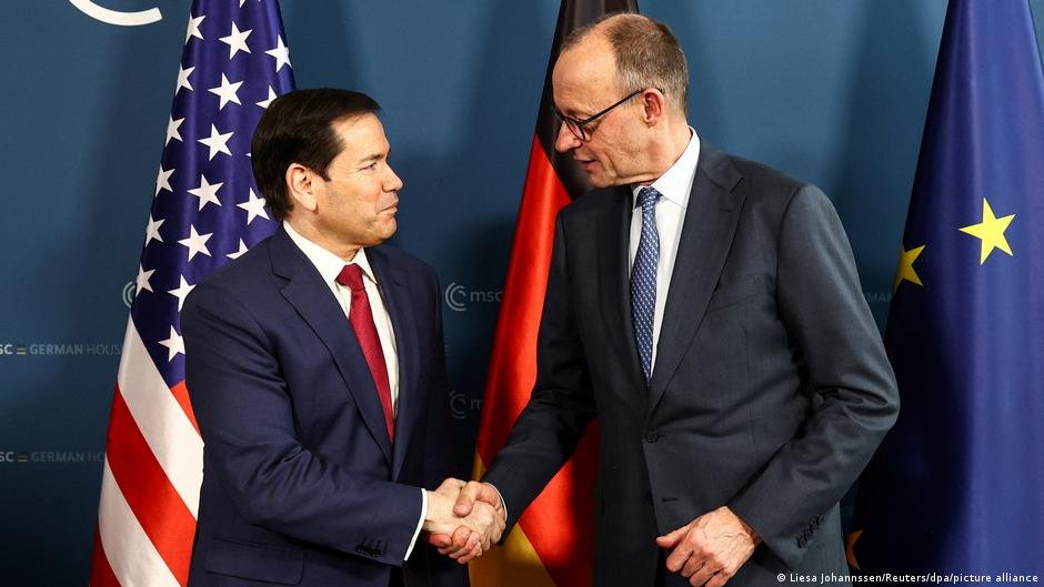 Análise Profunda: O Colapso da Ordem Mundial Baseada em Regras e Seus Impactos no Cenário Global