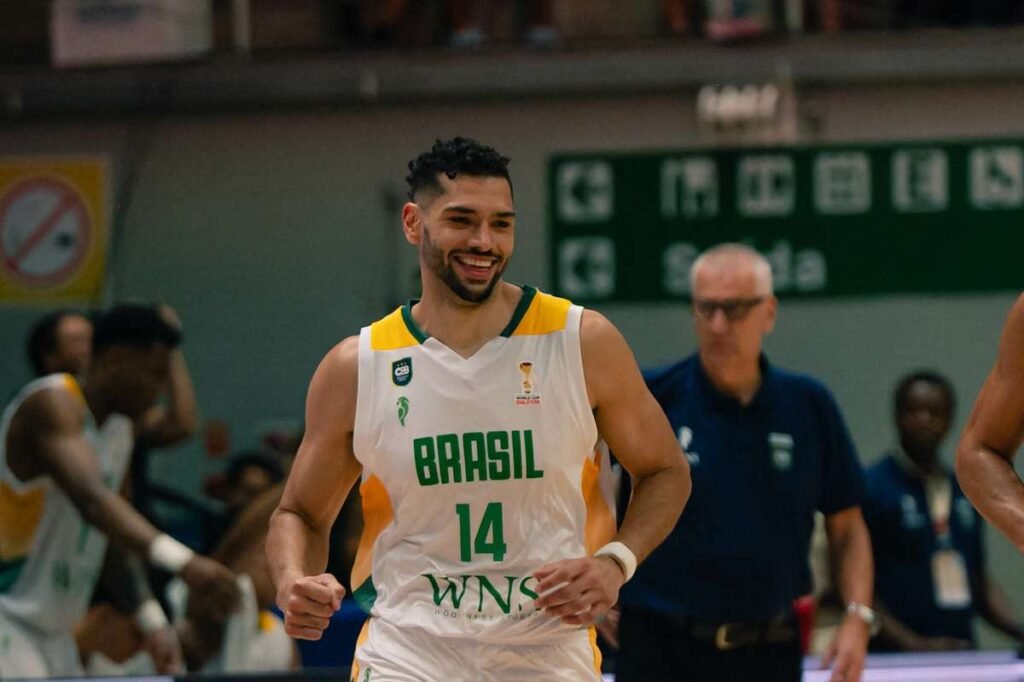 Basquete: Seleção Brasileira Brilha em Belo Horizonte com Vitória Convincente sobre a Venezuela