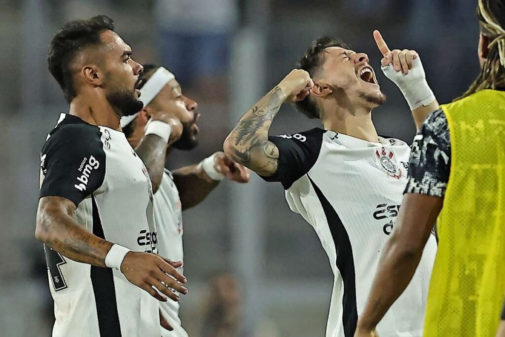 Corinthians Supera Athletico-PR em Grande Estilo e Ameaça o G4 do Brasileirão