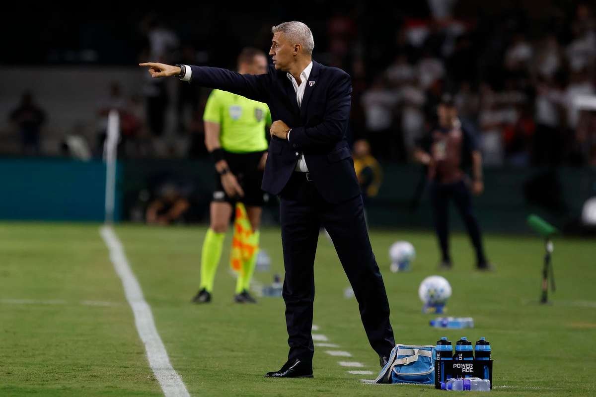 Crespo Reforça Compromisso com o São Paulo em Meio a Rumores do River Plate: 'Estou Totalmente Focado'