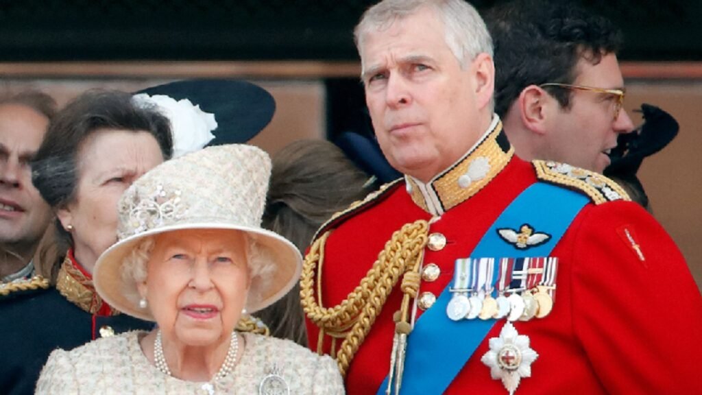 Documentos Revelam: Ex-Príncipe Andrew Compartilhou Informações Confidenciais com Epstein