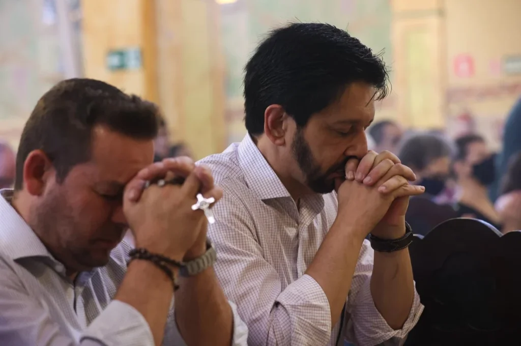 Escândalo em SP: Prefeitura Destina Recursos Elevados a Bandas Gospel Ligadas a Igrejas Aliadas de Nunes