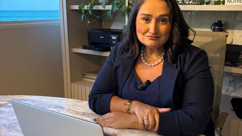 Geneticista Alertando sobre Desafios Cruciais no Diagnóstico e Tratamento de Doenças Raras