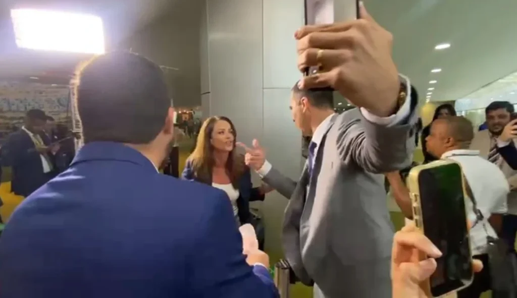 Hugo Motta Se Recusa a Comentar Ameaças a Repórter do ICL: Impasse na Liberdade de Imprensa