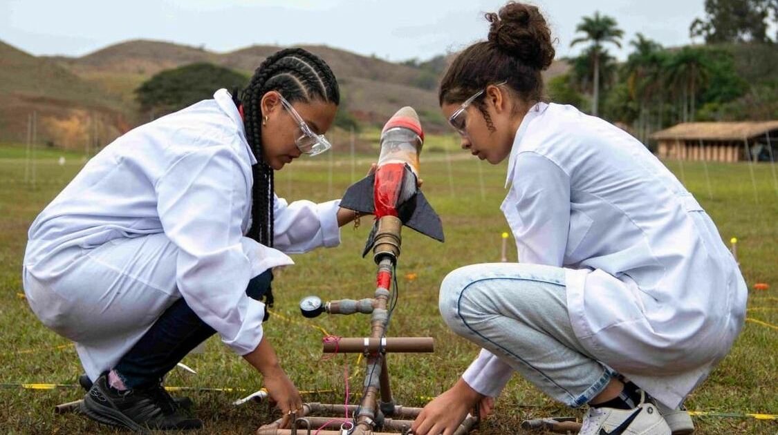 Inscrições Abertas para as Olimpíadas de Astronomia e Foguetes: Prepare-se para Desbravar o Universo!