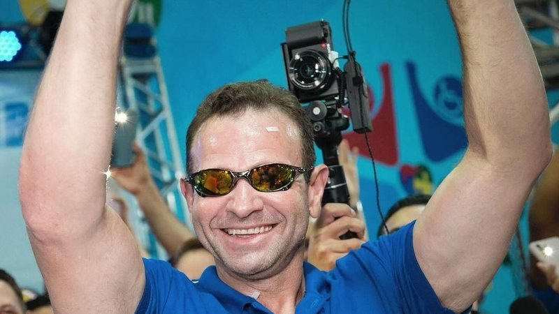 Irmão de Cantor Sertanejo Famoso Enfrenta Pedido de Cassação Imediata Após Condenação por Estelionato