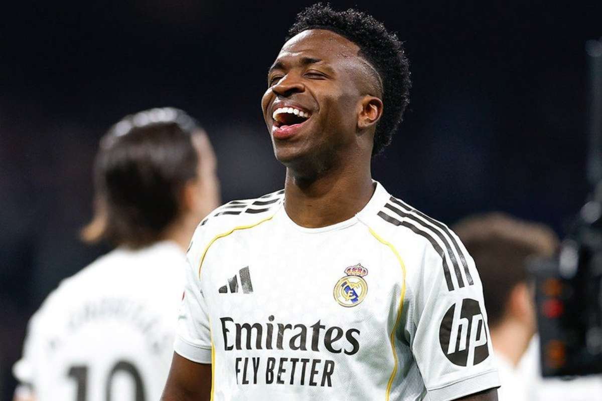 Itália em Alerta: Clubes Italianos Enfrentam Desafios na Champions League Enquanto PSG e Real Buscam Classificação para as Oitavas