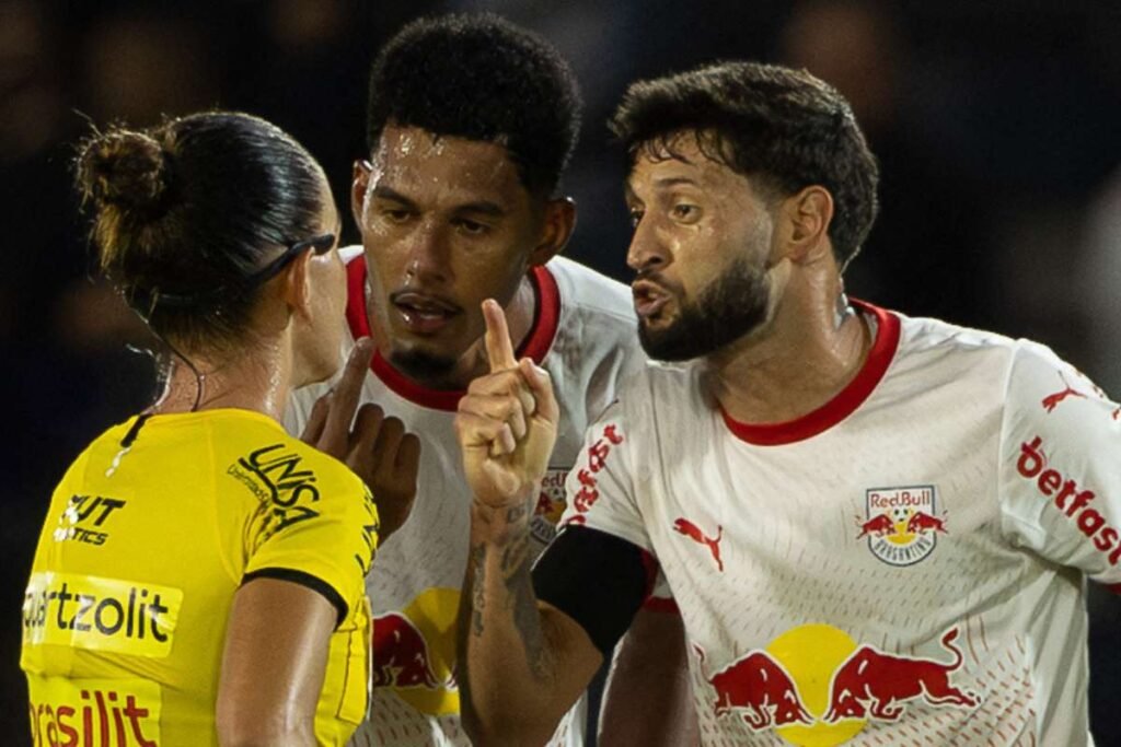 Lucas do São Paulo Apoia Árbitra Após Comentário Machista: Um Chamado à Igualdade no Futebol