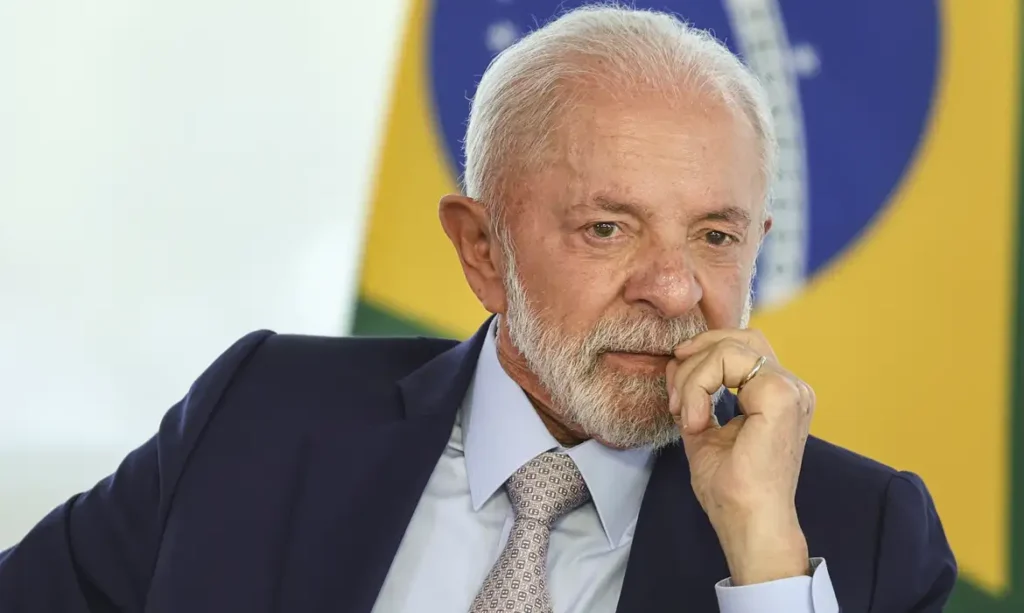 Lula Advocates for Local Currencies in BRICS, Criticizes U.S. Tariffs in Bold Economic Stance