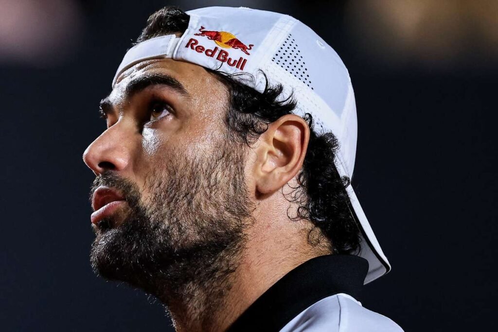 Matteo Berrettini Clama por Oportunidades em Grandes Torneios de Tênis na América do Sul