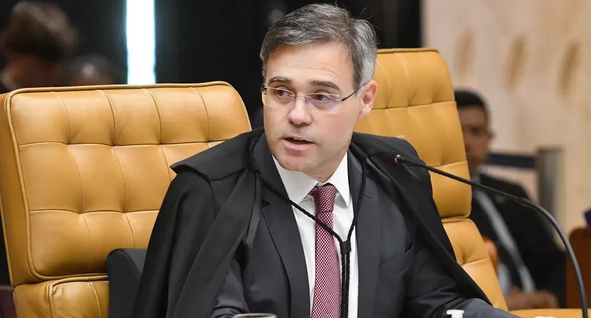 Mendonça Entrega Informações Confidenciais de Vorcaro à CPMI do INSS: A Revelação que Pode Mudar os Rumos da Investigação