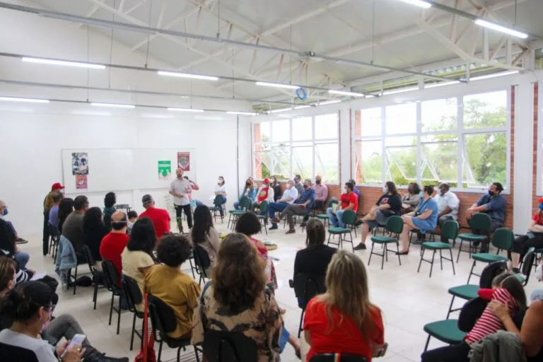 Ministério da Educação Credencia a Primeira Faculdade do MST no Rio Grande do Sul: Um Marco para a Educação Popular