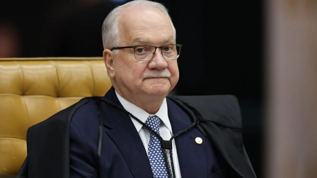 OAB Requer a Fachin o Encerramento do Inquérito das Fake News: Implicações e Próximos Passos