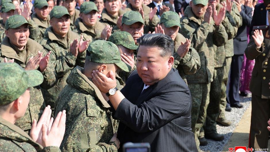 Prisioneiros de Guerra Ucranianos Expressam Medo de Retorno à Coreia do Norte: O Impacto da Crise Geopolítica