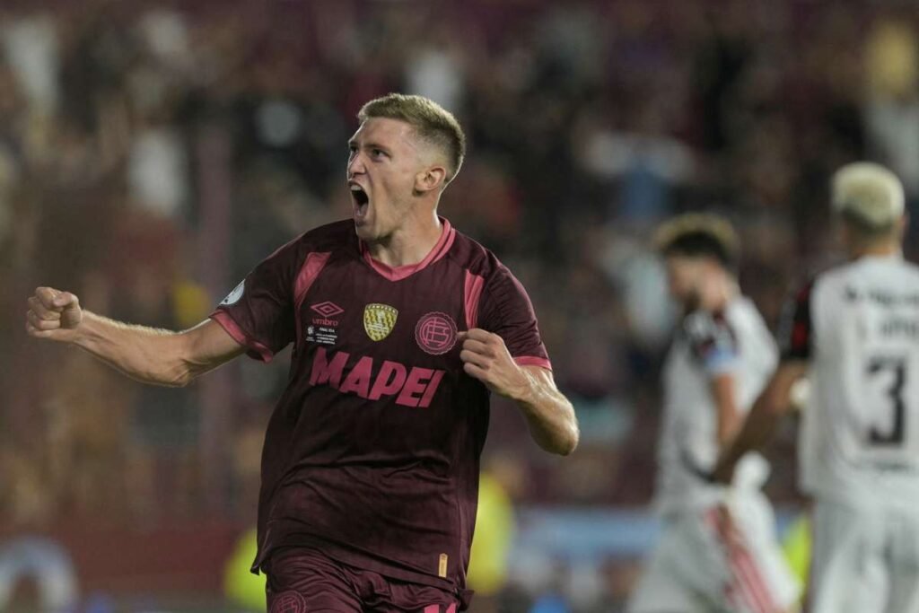 Recopa em Xeque: Flamengo é Derrotado pelo Lanús e Enfrenta Desafio na Retorno