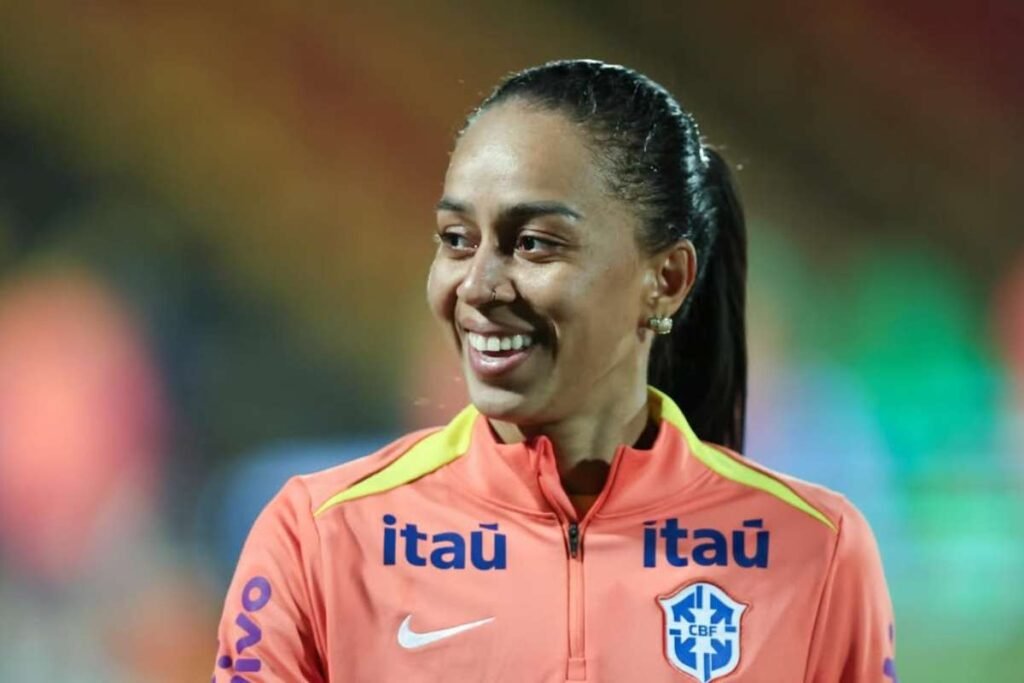 Retorno Triunfal: Adriana Reestreia na Seleção Feminina Após 9 Meses em Confronto Crucial contra a Costa Rica