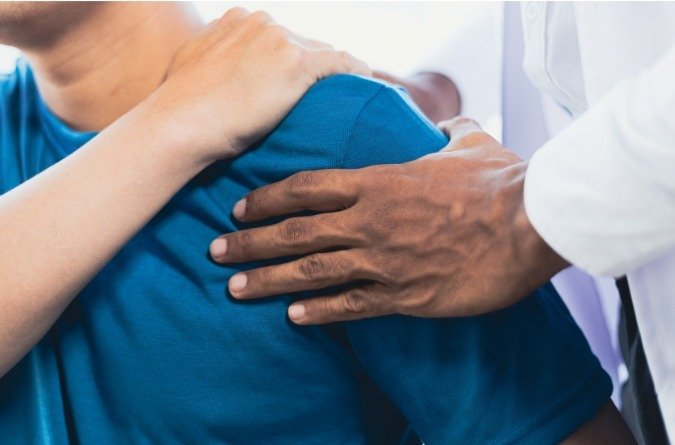 SUS Amplia Tratamento de Fibromialgia com Novas Diretrizes: Avanços e Impactos na Saúde Pública