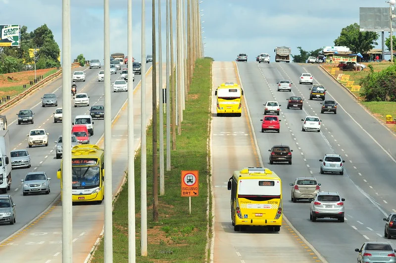 Tarifa Zero em Debate: Nova Proposta Legislativa Pode Eliminar Cobranças no Transporte Público
