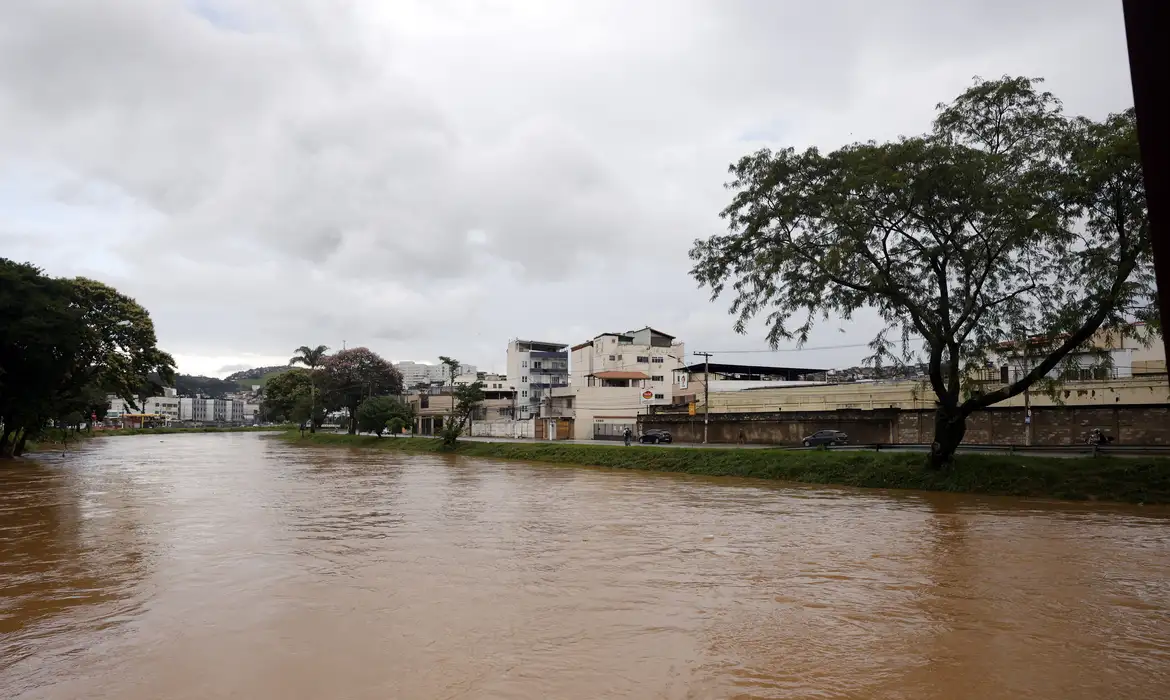 Tragédia em Minas: Juiz de Fora e Ubá Registram 40 Mortes em Consequência dos Temporais