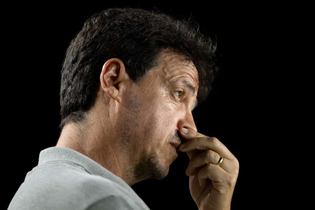 Vasco Encerra Ciclo de Fernando Diniz: Entenda os Motivos da Demissão e os Próximos Passos do Clube