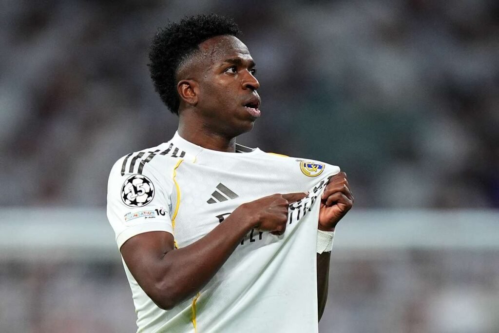 Vini Jr. Brilha e Garante Avanço do Real Madrid às Oitavas da Champions League