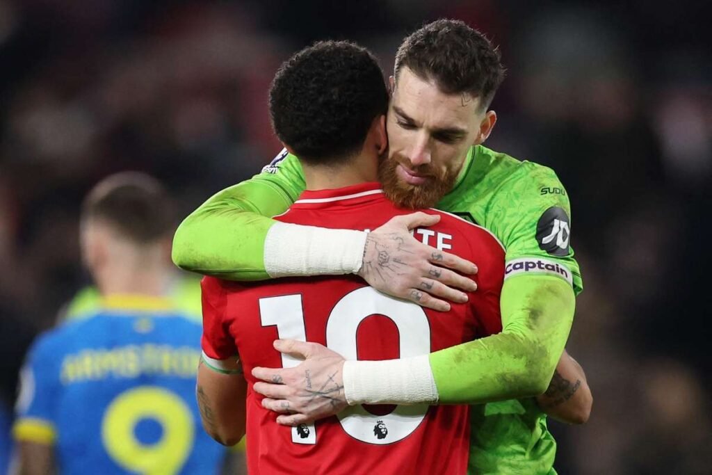 Wolves: José Sá afirma que permanência do clube na Premier League depende de mais que um 'milagre'