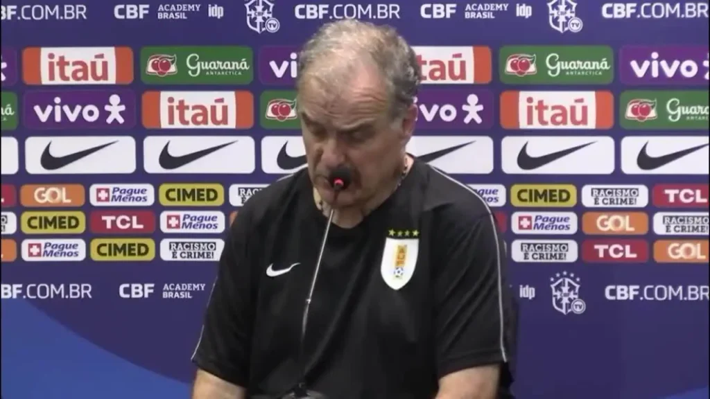 Análise de Bielsa: Valverde Brilha e Estilo da Seleção Inglesa em Foco na Confronto Inglaterra x Uruguai