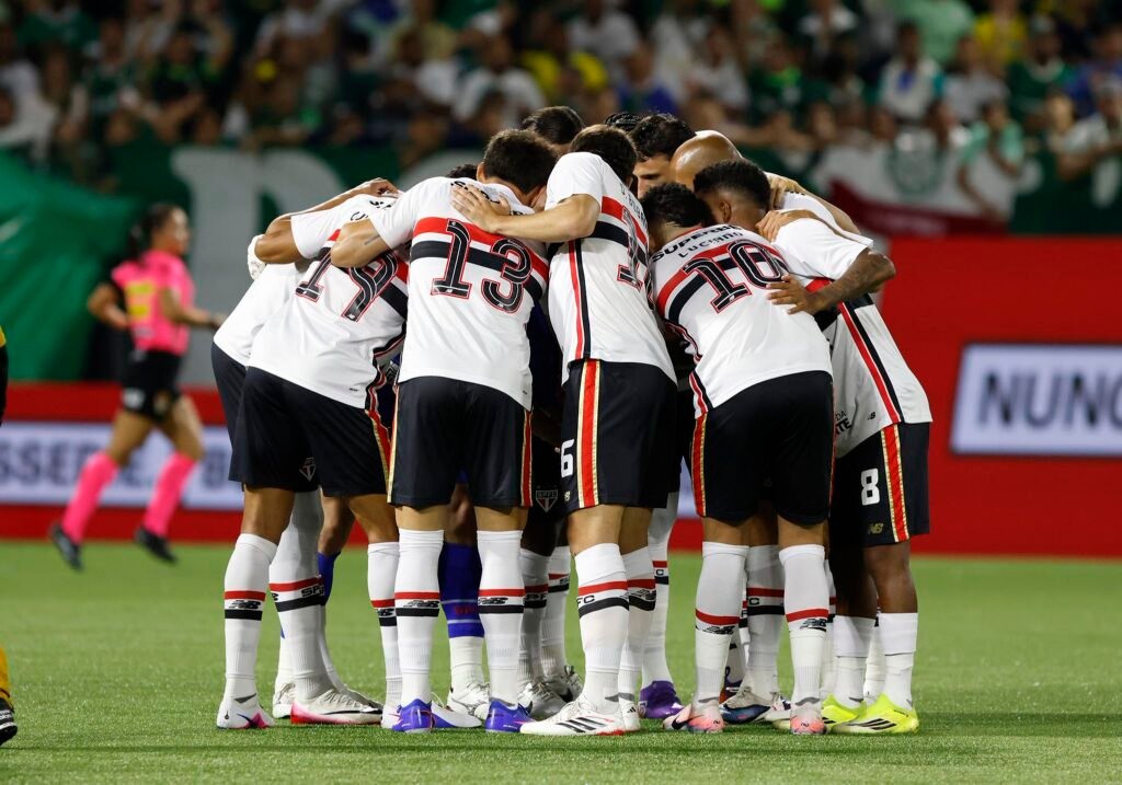 Análise do Clássico: Desempenho dos Jogadores do São Paulo na Derrota para o Palmeiras
