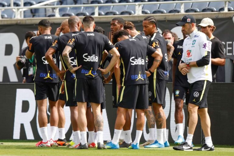 Ancelotti avalia novas táticas na escalação do Brasil contra a Croácia