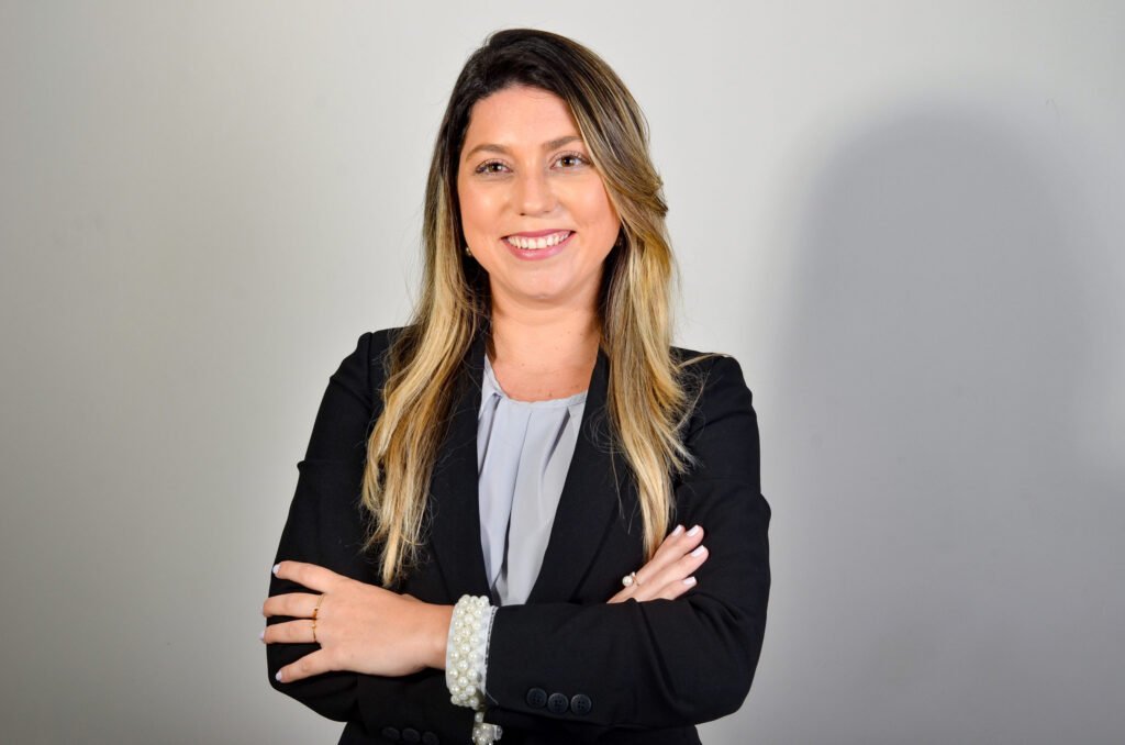 Aposentadoria Feminina em 2026: Entenda as Novas Regras de Transição e o que Permanece Inalterado