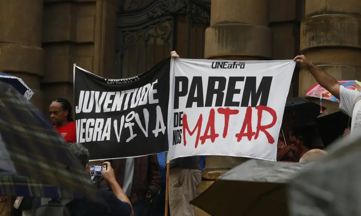 Aumento de 11% nas Mortes de Jovens por Parte da Polícia em SP: Entidades Exigem Ações Imediatas para Combater a Violência