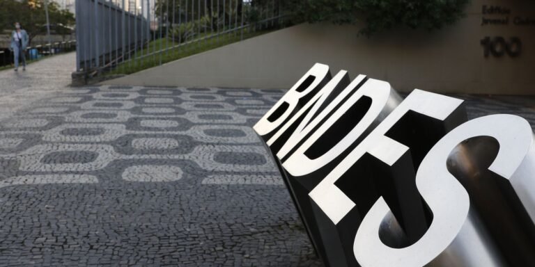 BNDES Destina R$ 10 Bilhões para Impulsionar Indústria 4.0 e Sustentabilidade no Setor de Bens de Capital