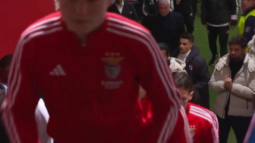 Benfica Supera Gil Vicente com Gol da Vitória: Análise do Jogo e Destaques do Campeonato Português