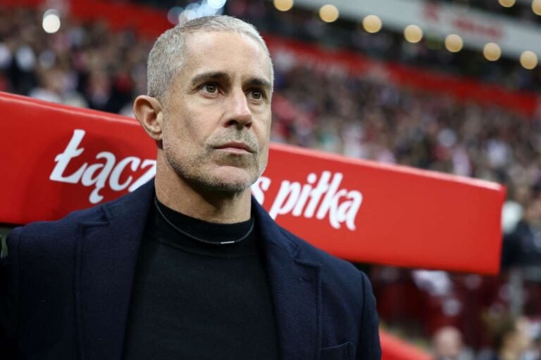Brasil Enfrenta Risco de Ficar Sem Representantes Técnicos na Copa pela Primeira Vez na História