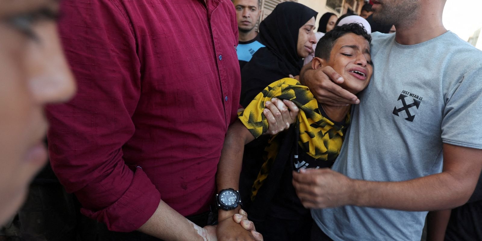 Crise Humanitária: Mais de 30 Mil Pessoas Deslocadas no Líbano em Meio a Conflitos Crescentes