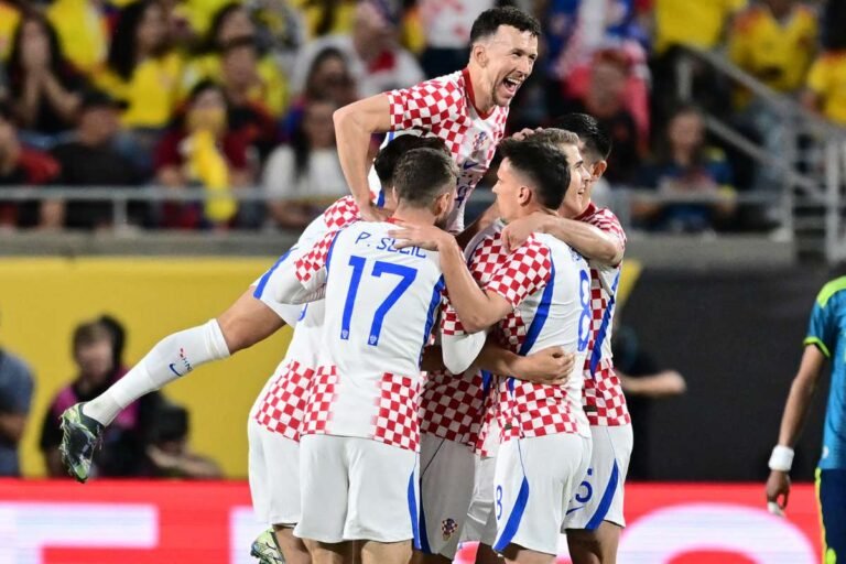 Croácia Supera Colômbia em Grande Estilo e Se Prepara para Enfrentar o Brasil nas Semifinais