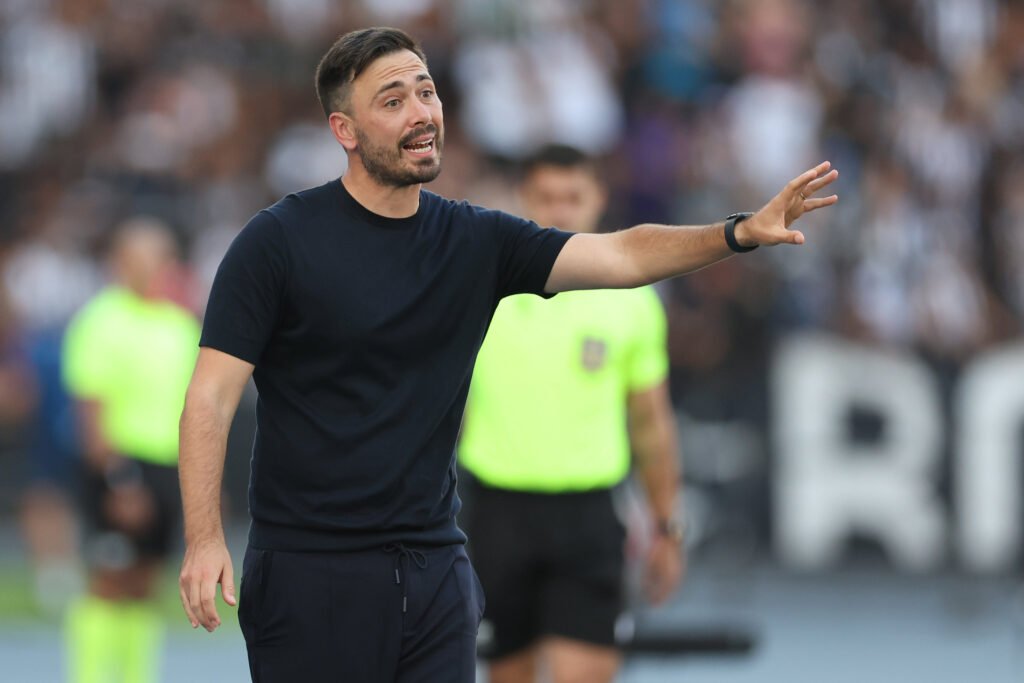 Davide Ancelotti Retorna à Comissão Técnica da Seleção Brasileira Após Passagem pelo Botafogo