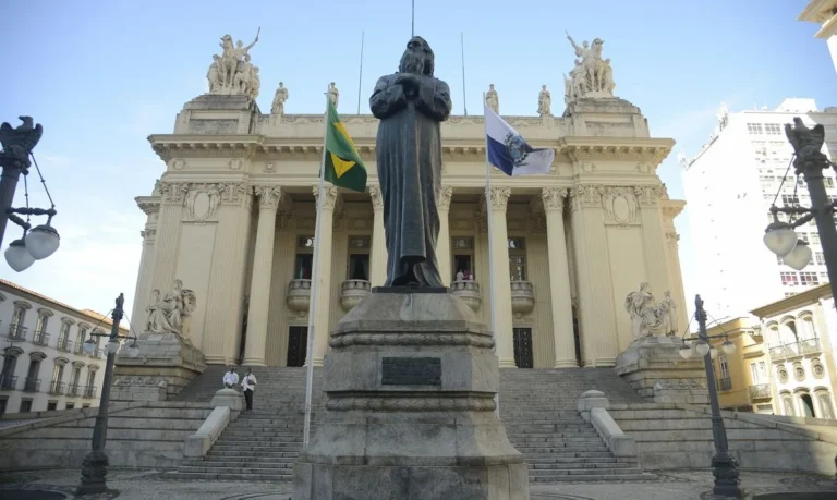 Eleições Indiretas no Rio: Novo Sucessor de Cláudio Castro Será Escolhido
