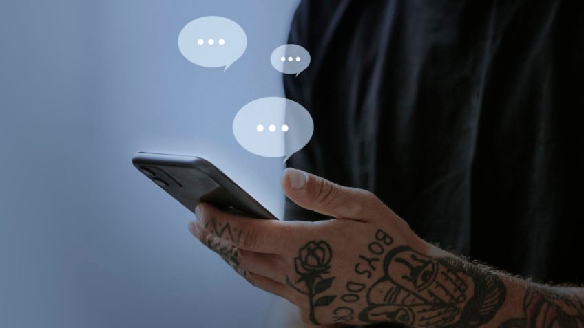 Estudo Revela que IA Utiliza Notícias de Forma Significativa, Mas Ignora Fontes de Veículos Tradicionais