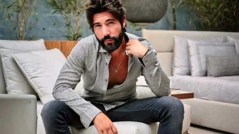 Ex-ator da Globo Expressa Frustração com Apreensão de Mercadorias: 'Meu Único Desejo é Retomar o Trabalho'