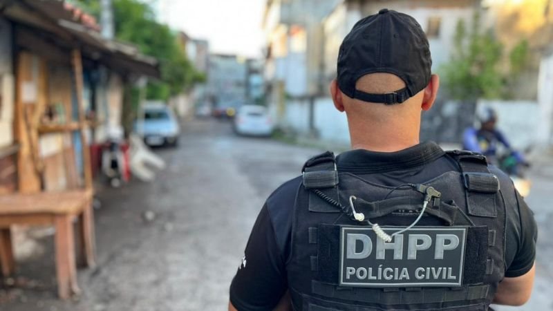 Execução Brutal em Cidade da Bahia: Homem é Alvo de Disparos na Cabeça em Plena Luz do Dia