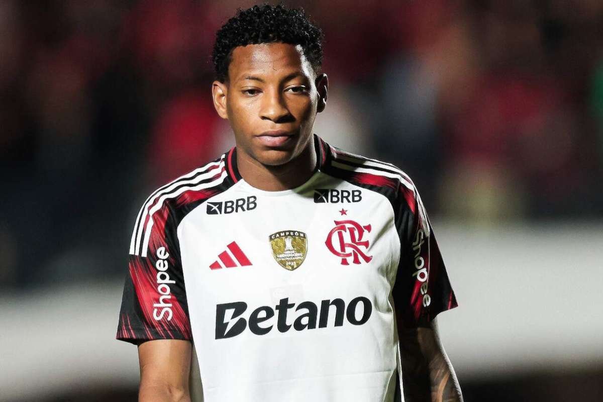 Flamengo: Leonardo Jardim Autoriza Transferência de Gonzalo Plata em Movimento Estratégico para o Elenco