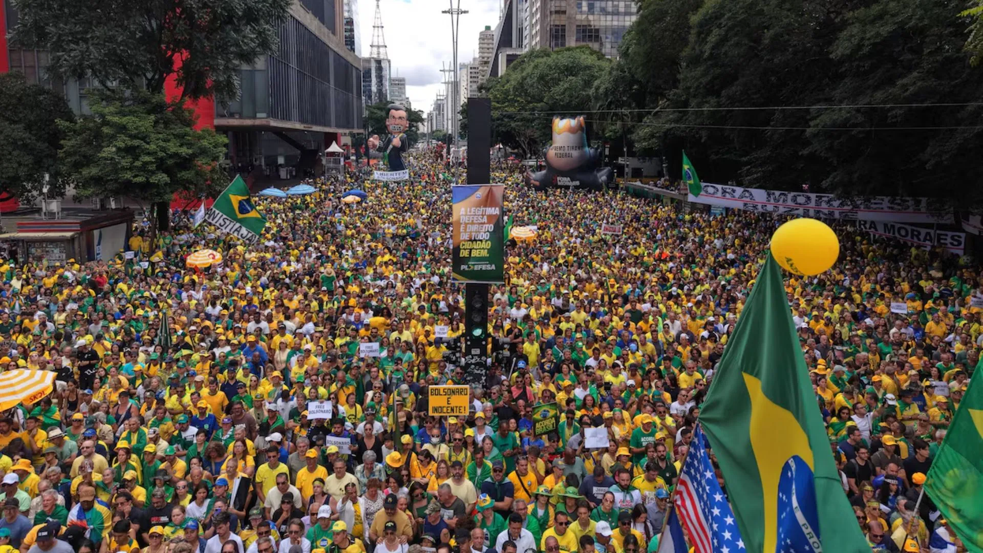 Flávio Bolsonaro Lança Candidatura com Grande Manifestação na Avenida Paulista: O Que Esperar do Primeiro Ato Político?