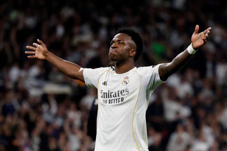 Futebol Europeu: Vini Jr. e Rashford Permanecem em Barcelona e Real Madrid na Próxima Temporada?