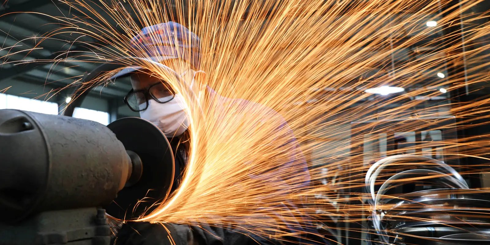 Governo Anuncia Investimento de R$ 15 Bilhões para Reforçar Setores Impactados por Crises Globais