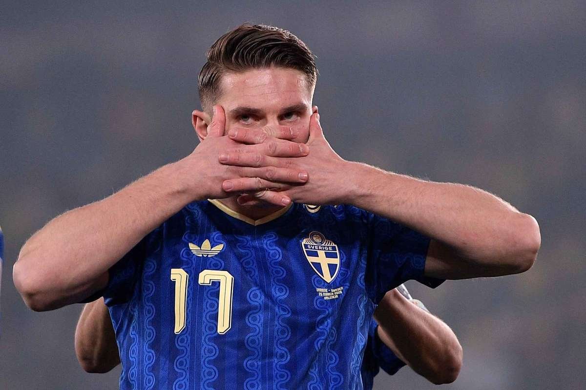 Gyökeres Brilha com Hat-Trick e Elimina Ucrânia da Copa do Mundo em Grande Estilo