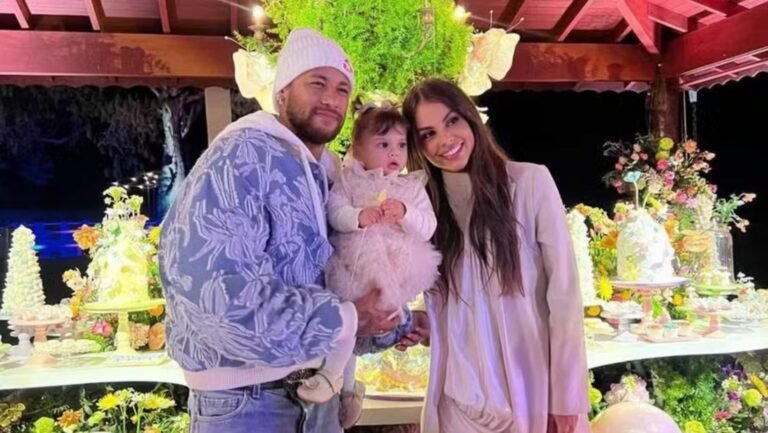 Helena, Filha de Neymar e Amanda Kimberlly, Comove a Internet em Sua Primeira Visita ao Dentista; Confira os Detalhes!