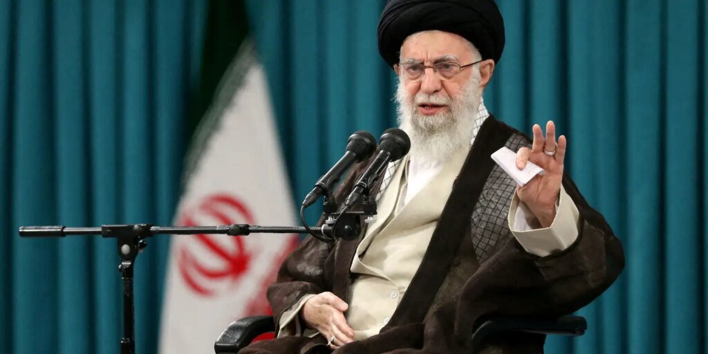 Impacto da Morte de Khamenei: Reações de Aliados e Adversários do Irã Agitam Cenário Político Internacional